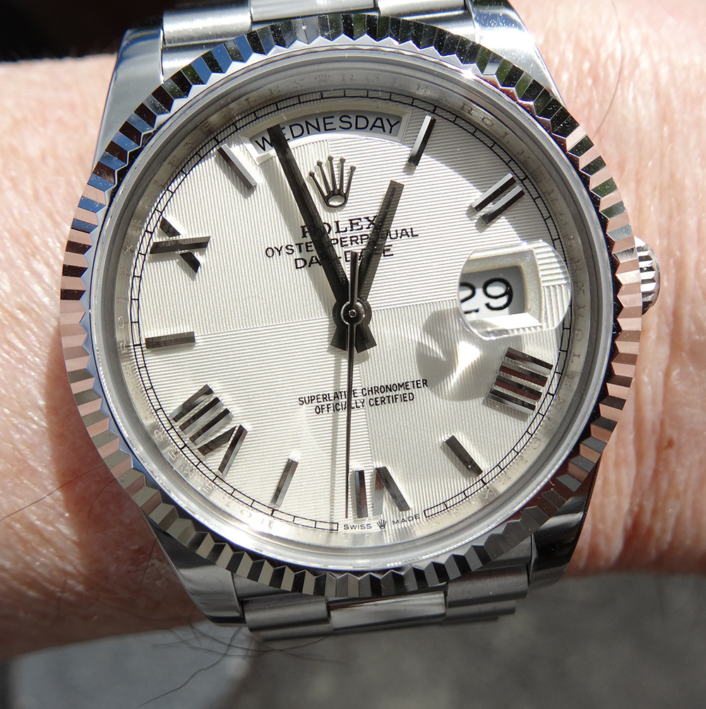 RolexDatDate_Wrist01.jpg